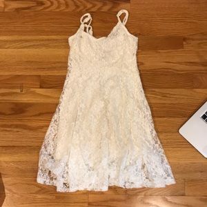 AMERICAN EAGLE LACE DRESS